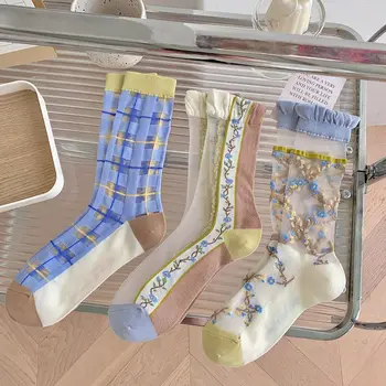 Синие шелковые носки с кристаллами, Женские ультратонкие прозрачные летние эластичные Длинные носки с вышивкой, цветочные шелковые носки в стиле Харадзюку, Ретро Стеклянные Шелковые носки